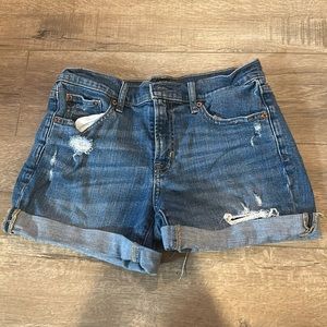 In good condition 5” short